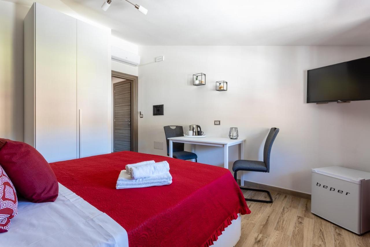 Cadoni Guest House Bosa Exterior foto